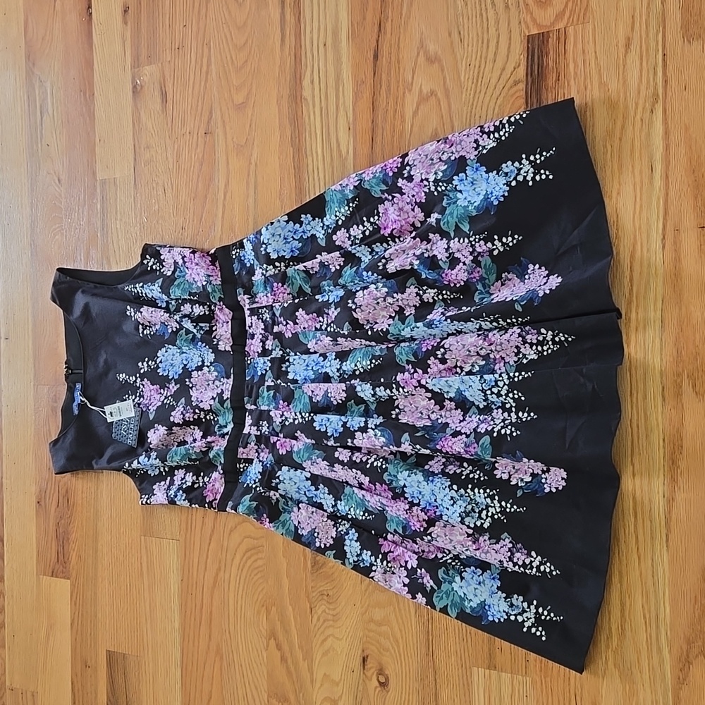 Brand New Talbots Black Floral Dress Size 8P